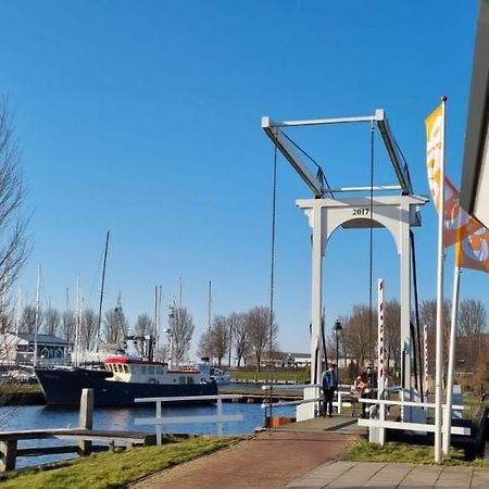 Onder De Pannen Apartman Stavoren Kültér fotó